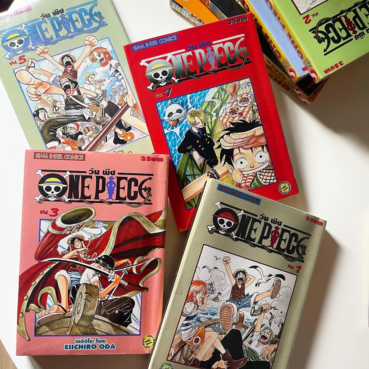 วัน พีซ เล่ม 1 รูปที่ 1